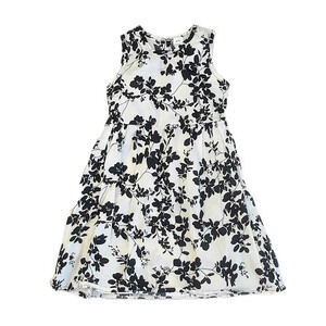 Unknown Brand Girls White | Black Floral Dress size: 6-7 Years